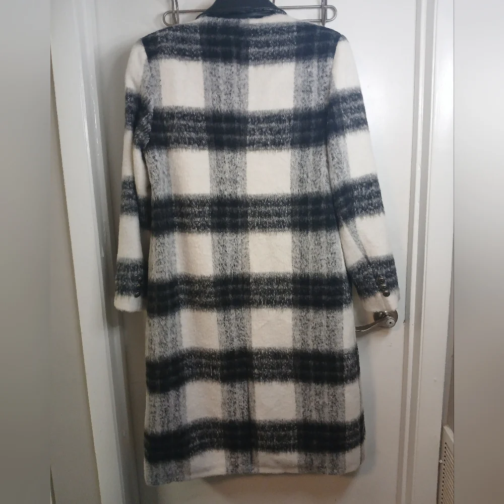 Guess classic stunning